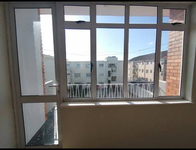 2 BEDROOM APARTMENT RENTED IN PARSONS HILL